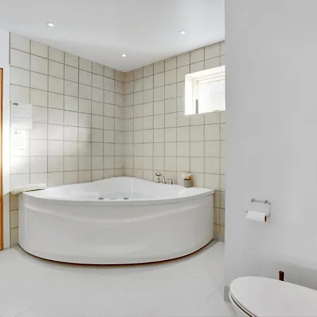 Gorgeous Home In Vordingborg With Sauna 別荘 *