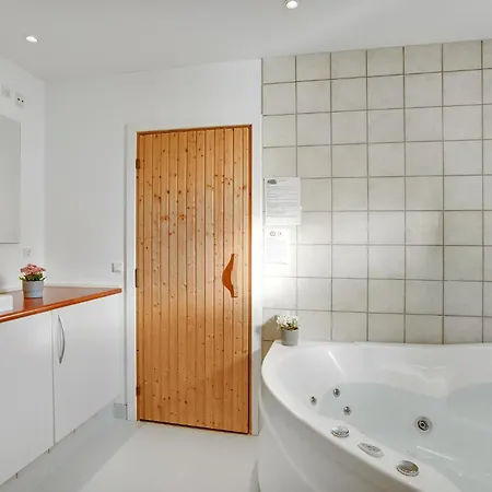 Gorgeous Home In Vordingborg With Sauna * ボアディングボー